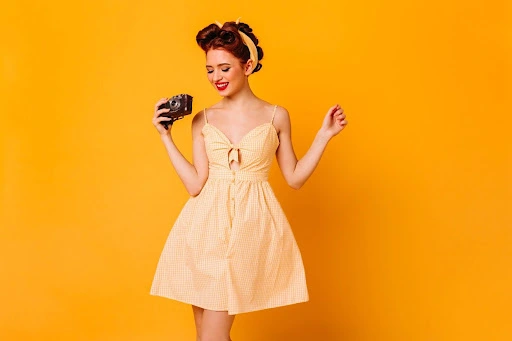 Makeup Looks with Yellow Prom Dresses