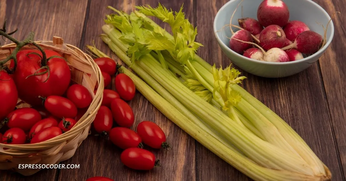 Fresh celery bunch on wooden table, highlighting pravi celer natural freshness.